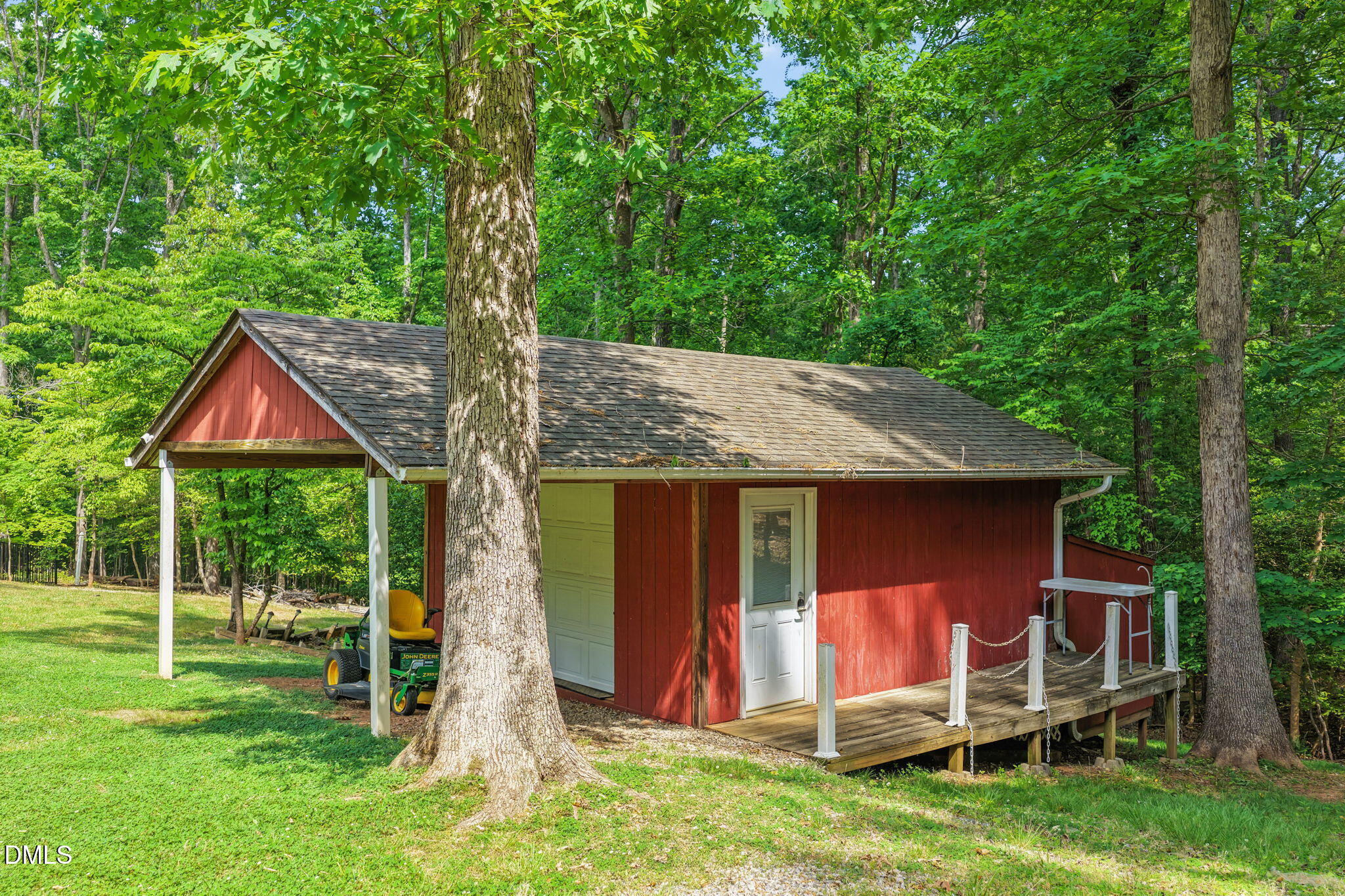 399 Lewis Road