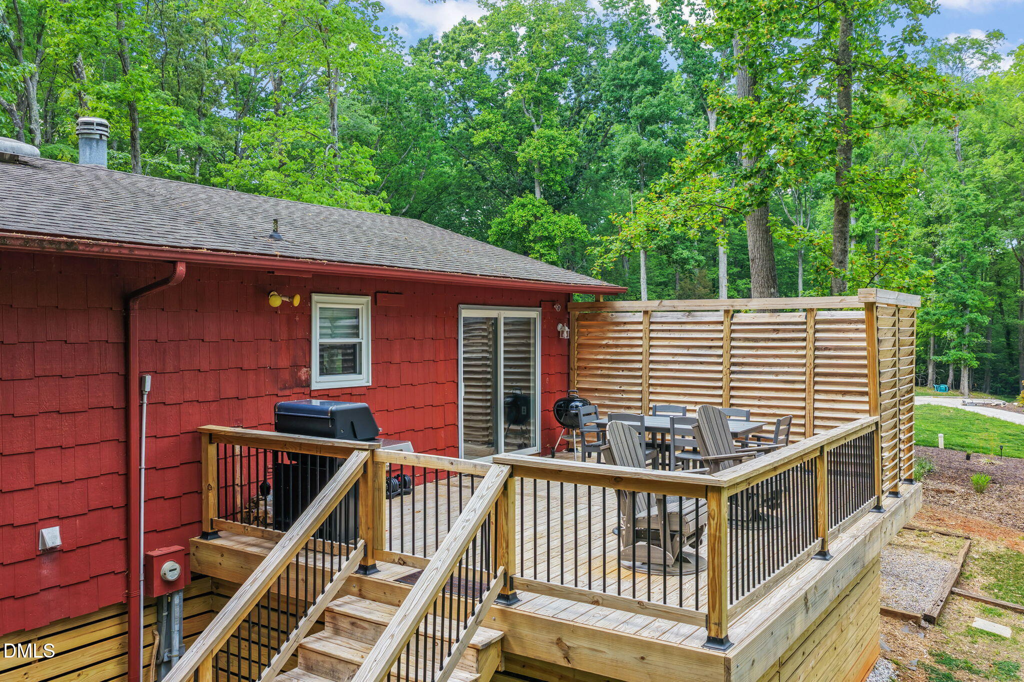 399 Lewis Road