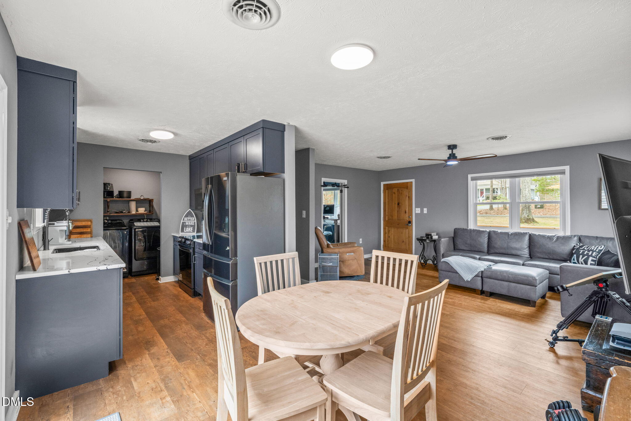 399 Lewis Road