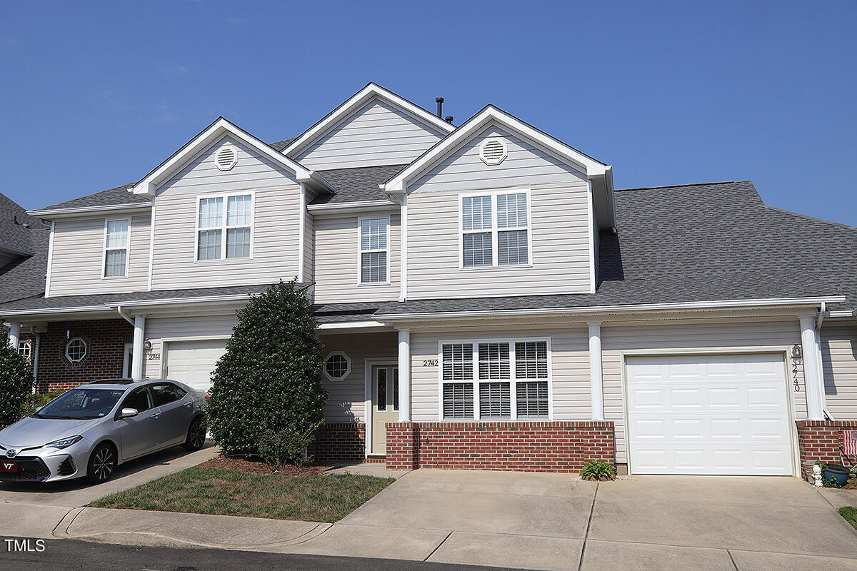 2742 Andover Glen Road