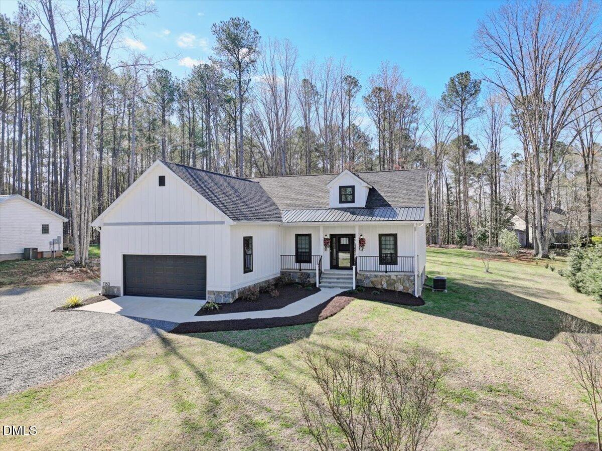1130 Lakepoint Drive