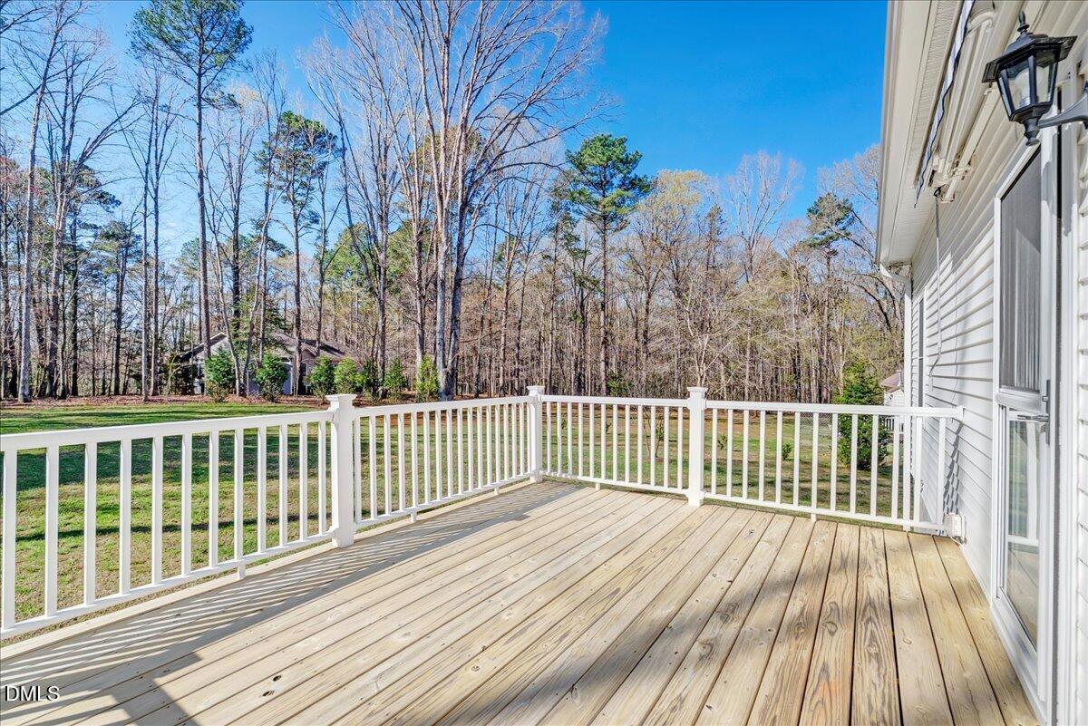1130 Lakepoint Drive