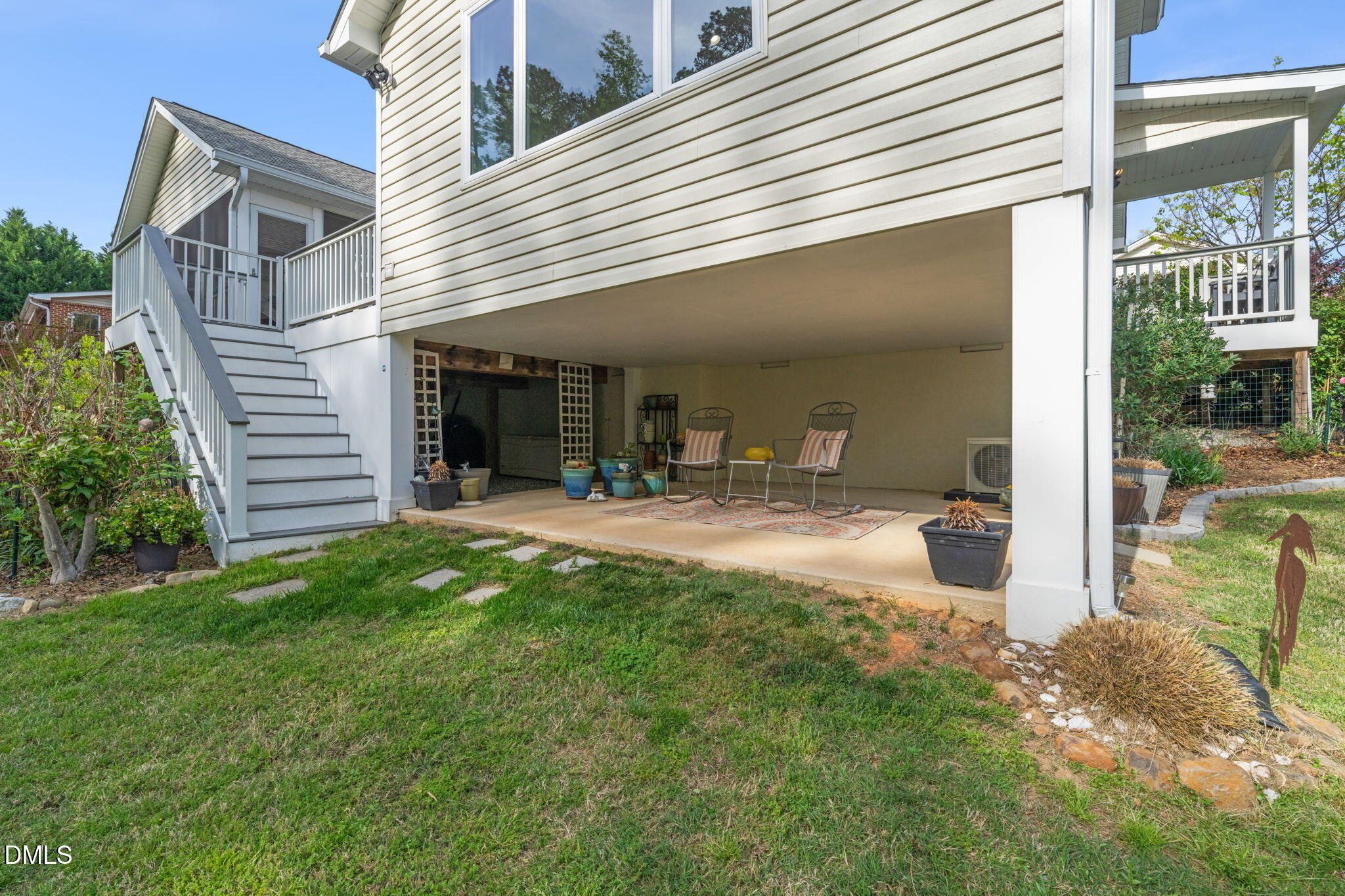 141 Long Beach Boulevard