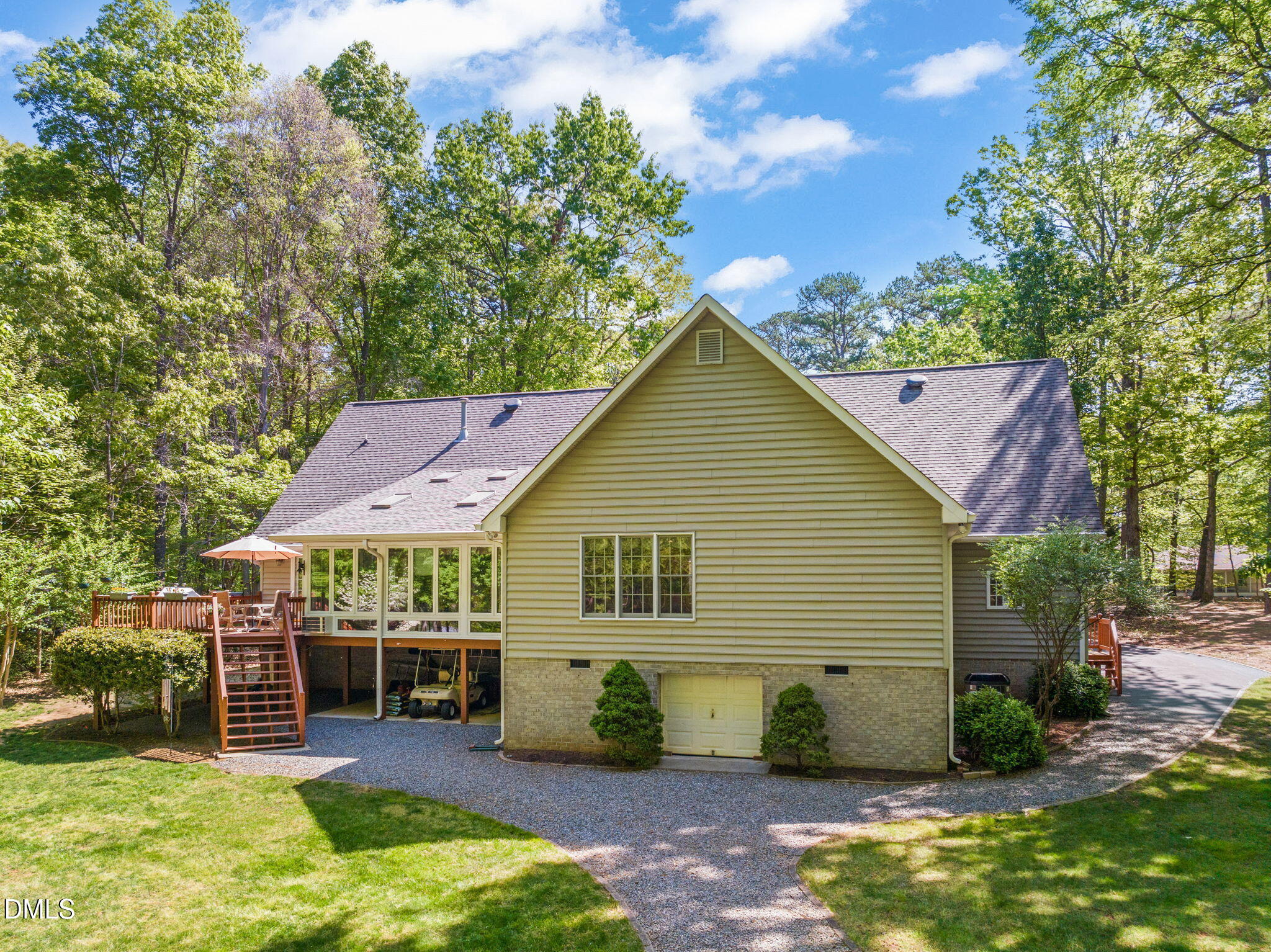 552 Oak Run