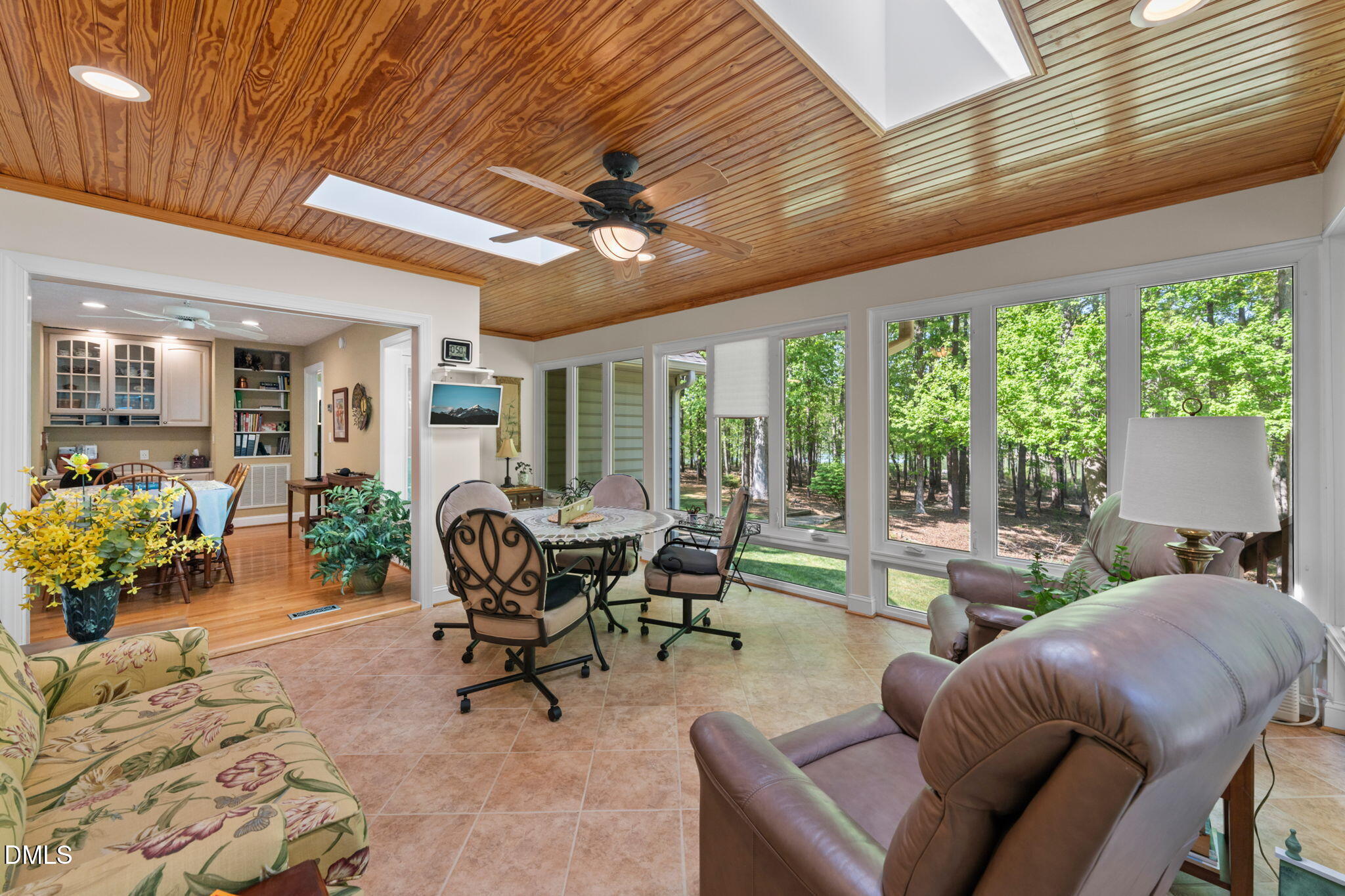 552 Oak Run