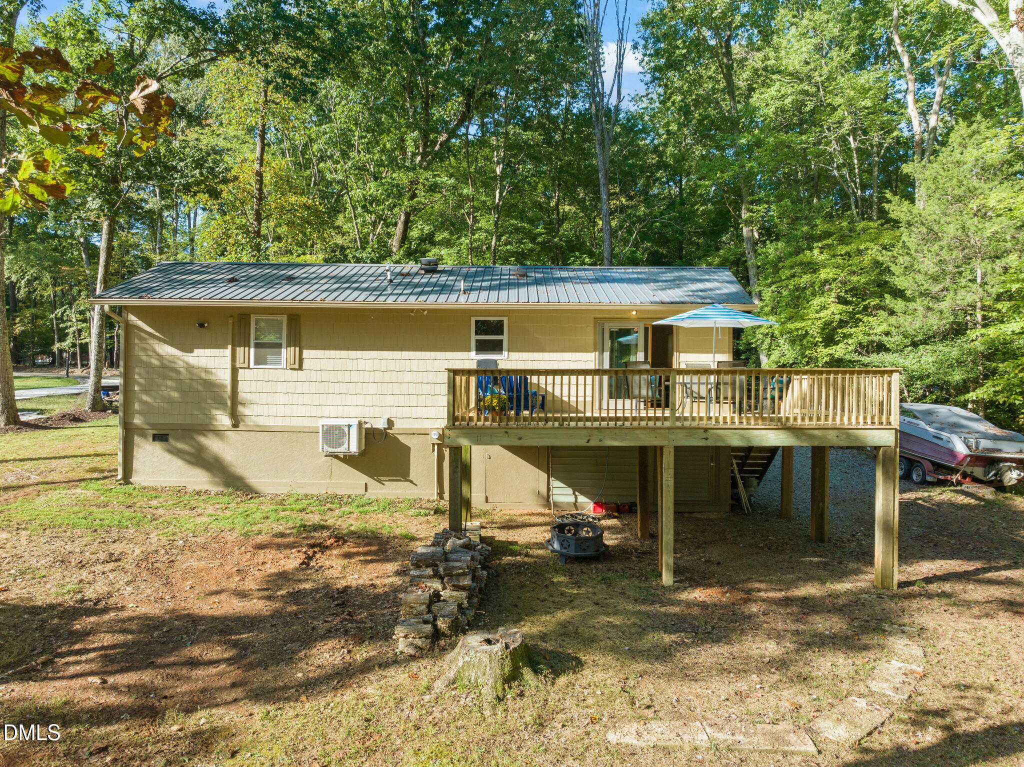 373 Lewis Road