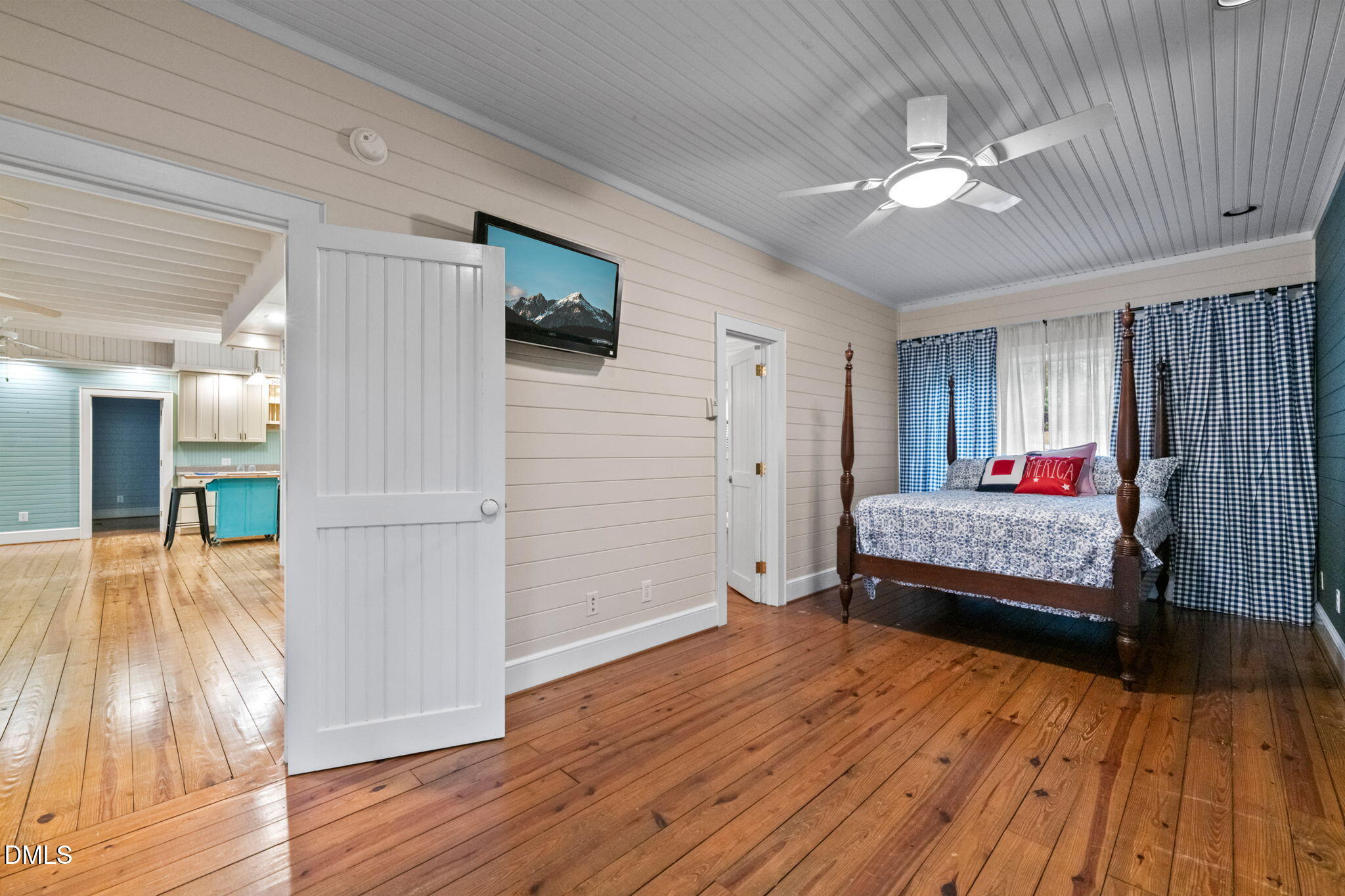 263 Meadowlark Lane