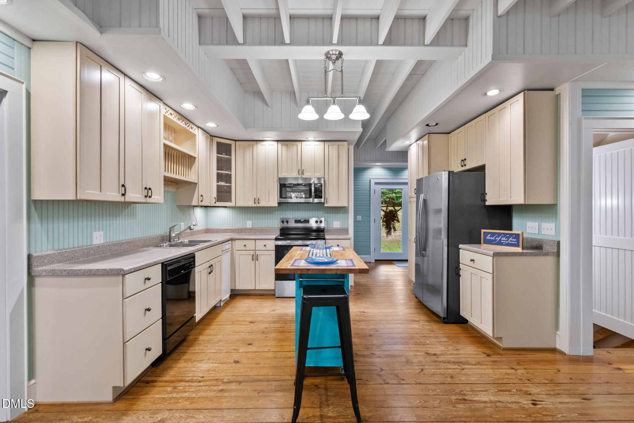 263 Meadowlark Lane