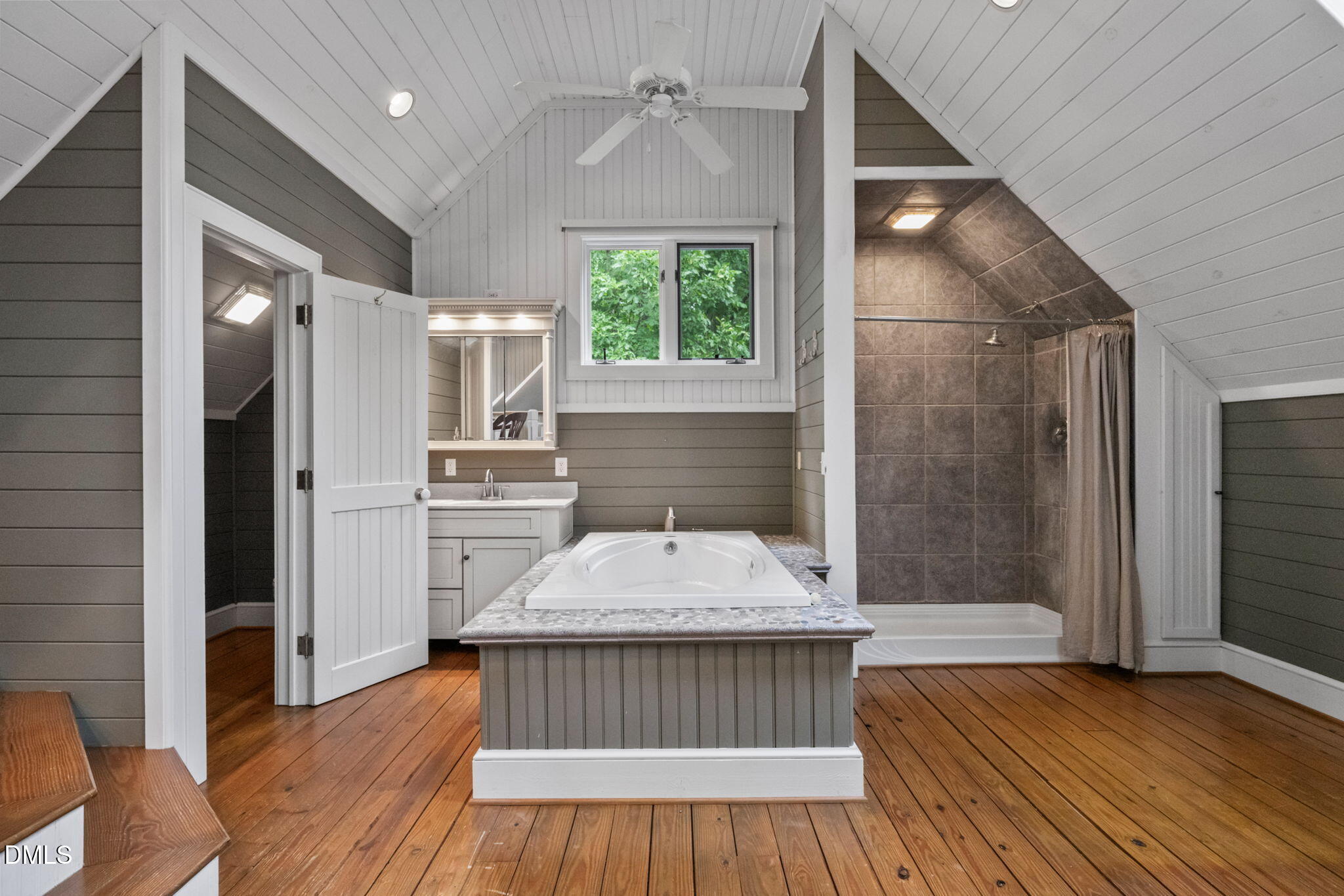 263 Meadowlark Lane