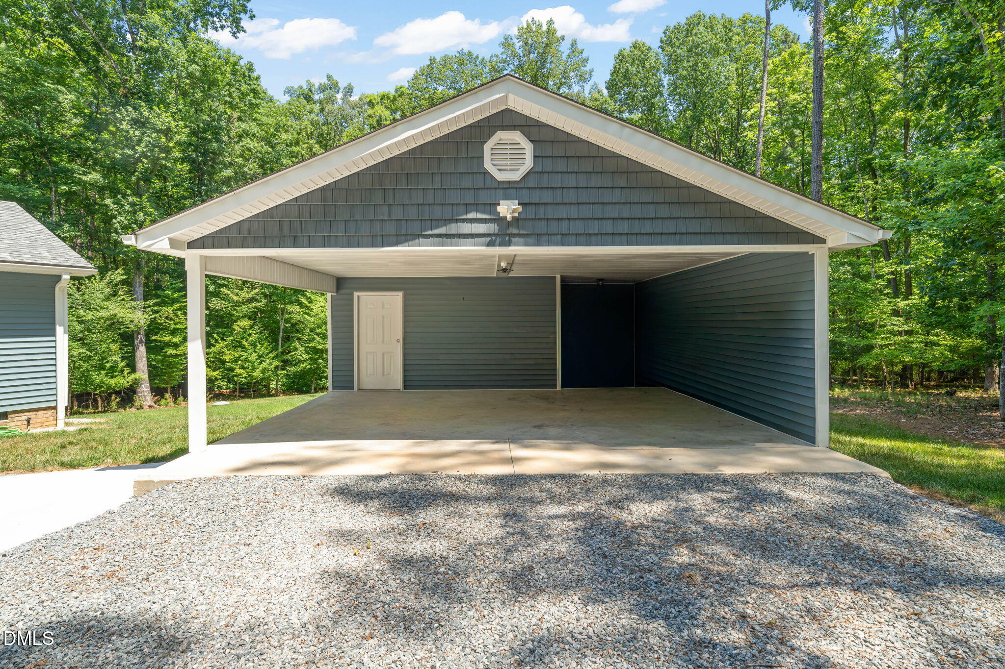 35 Hollyfield Court