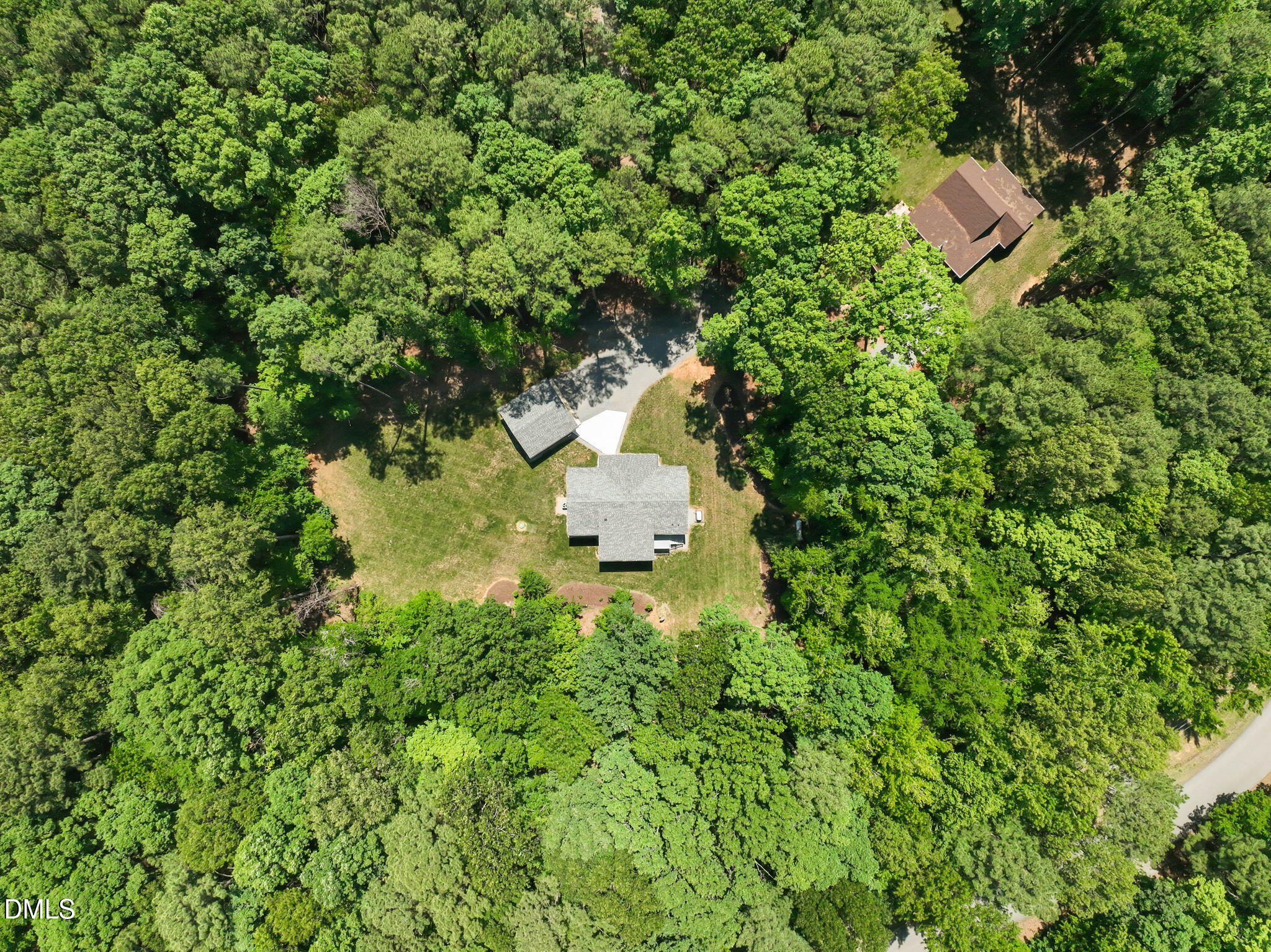 35 Hollyfield Court