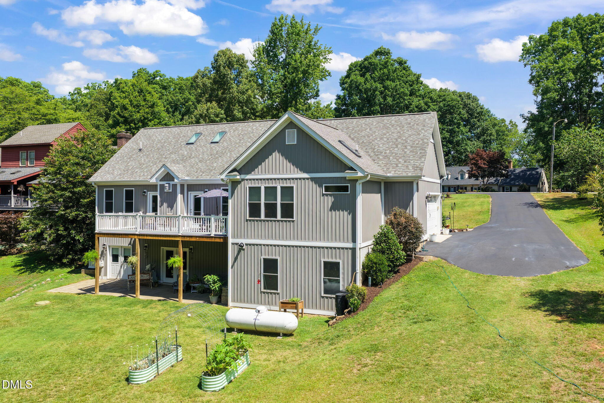 108 Oak View Drive