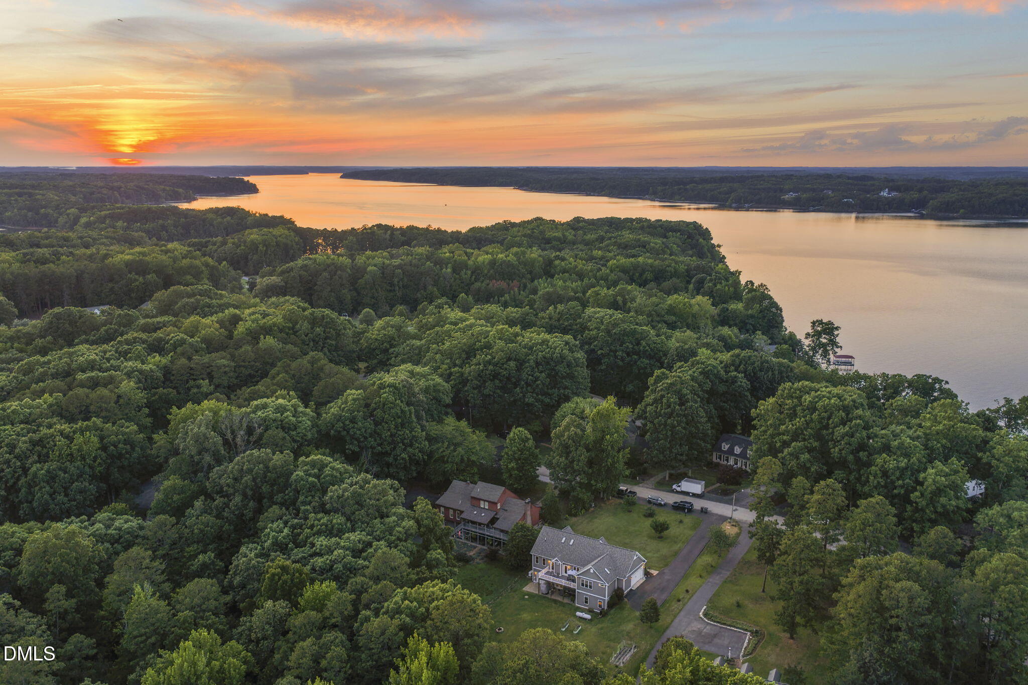 108 Oak View Drive