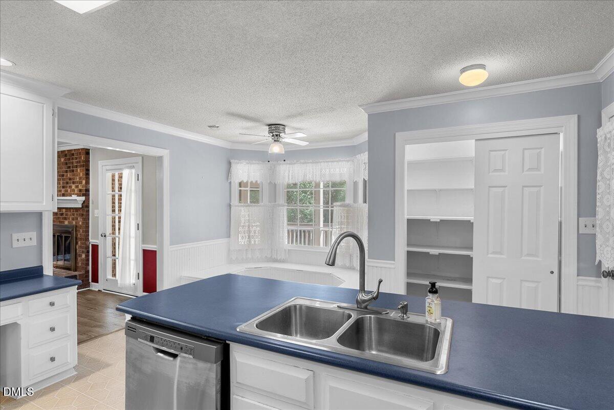 204 Raindrop Court