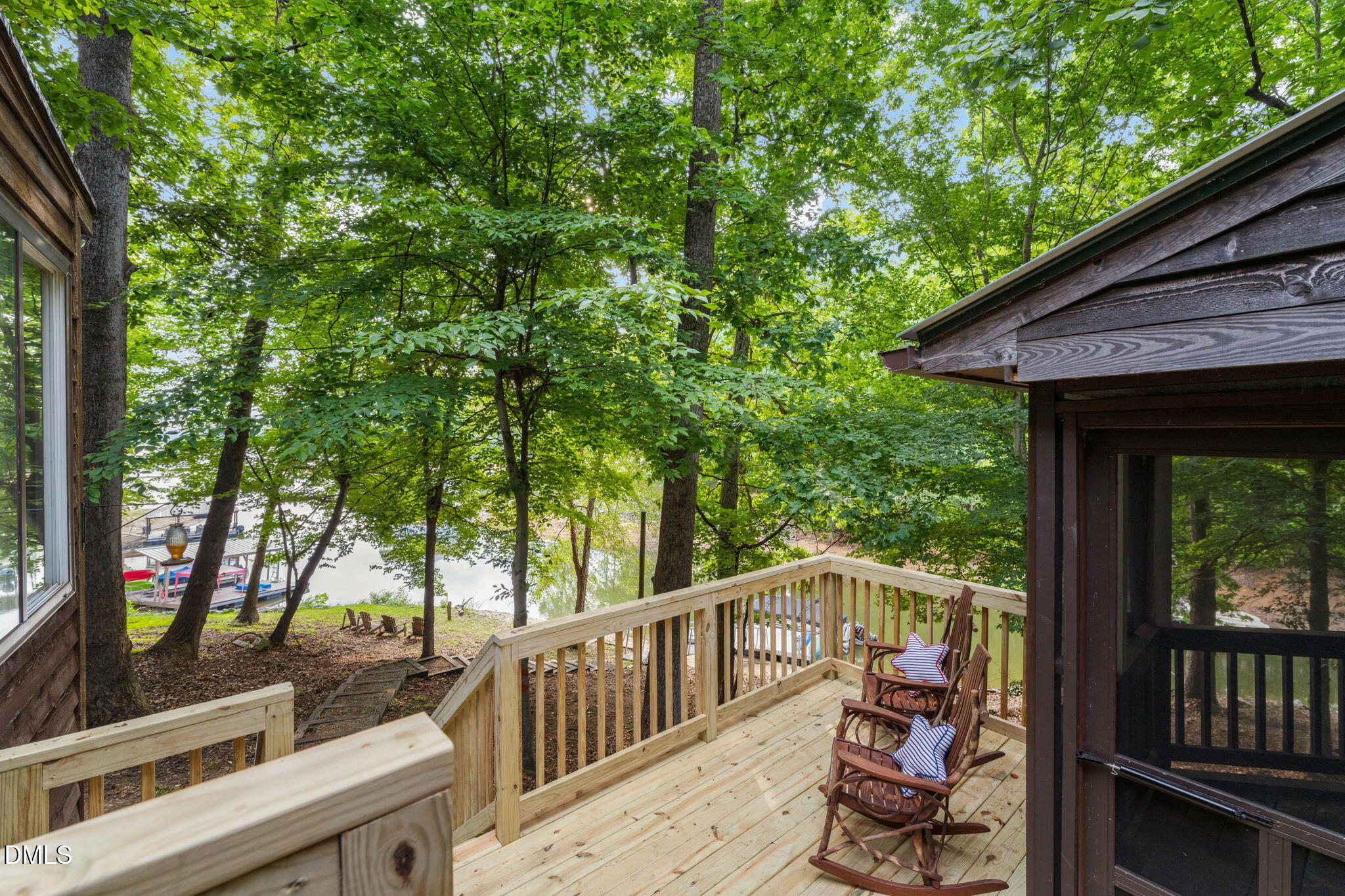 382 W Point Drive