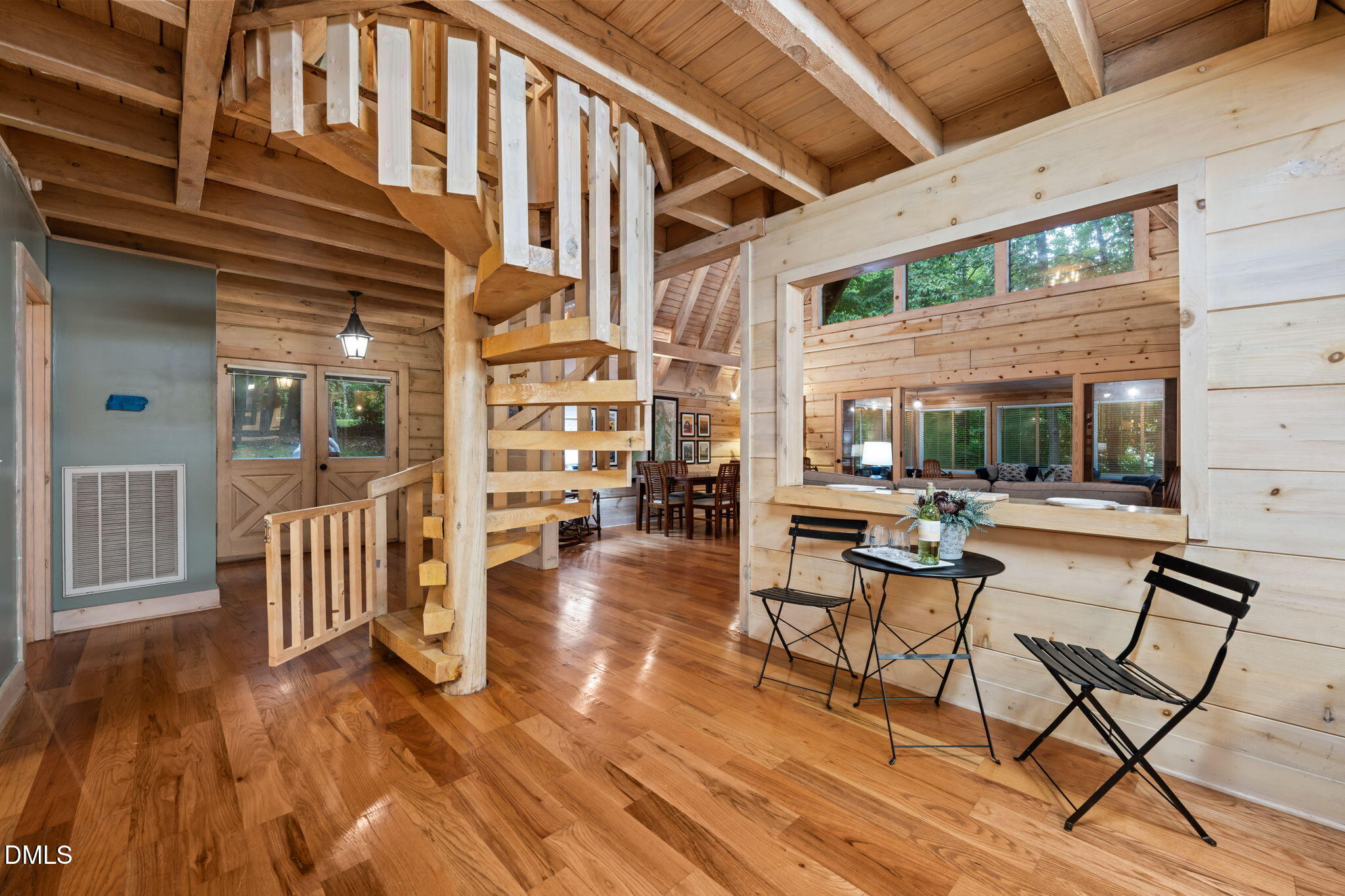 382 W Point Drive
