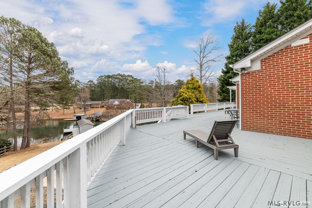 879 Golf Course Road