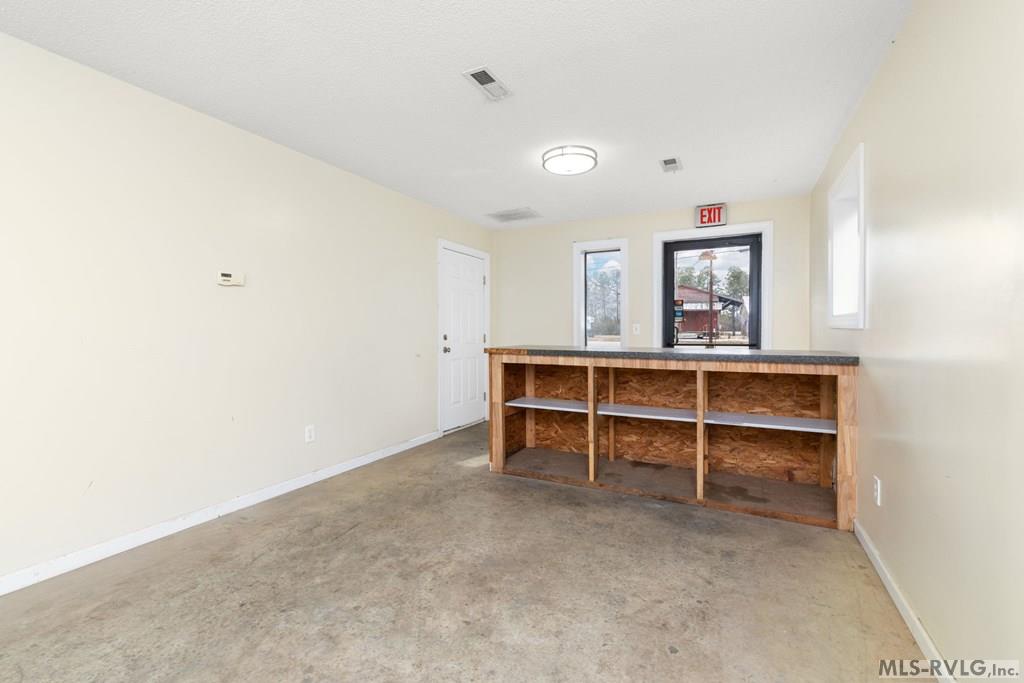 33/47/63 Piney Pond Road