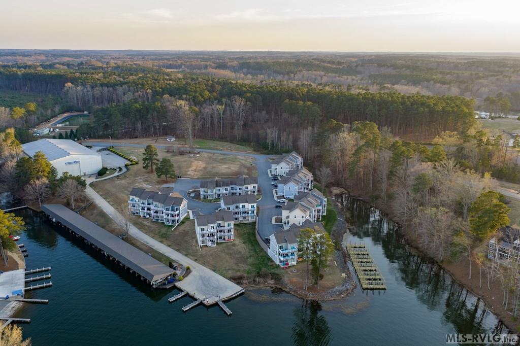 103 Transom Court
