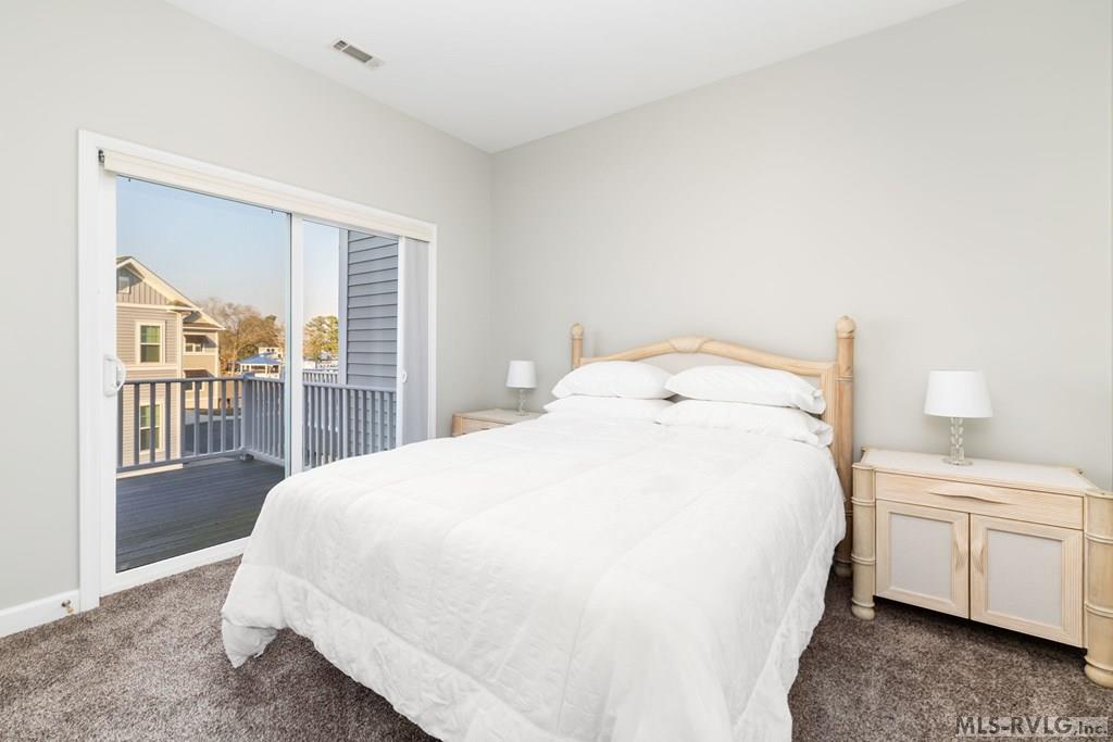 103 Transom Court