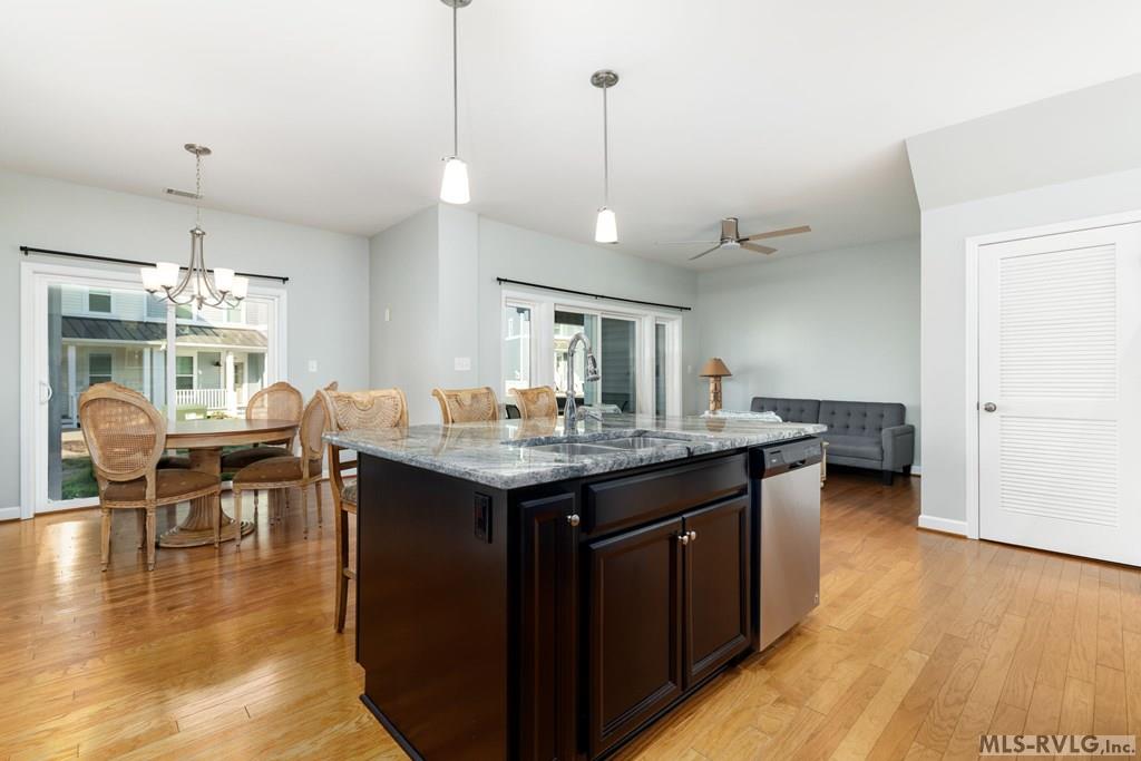 103 Transom Court