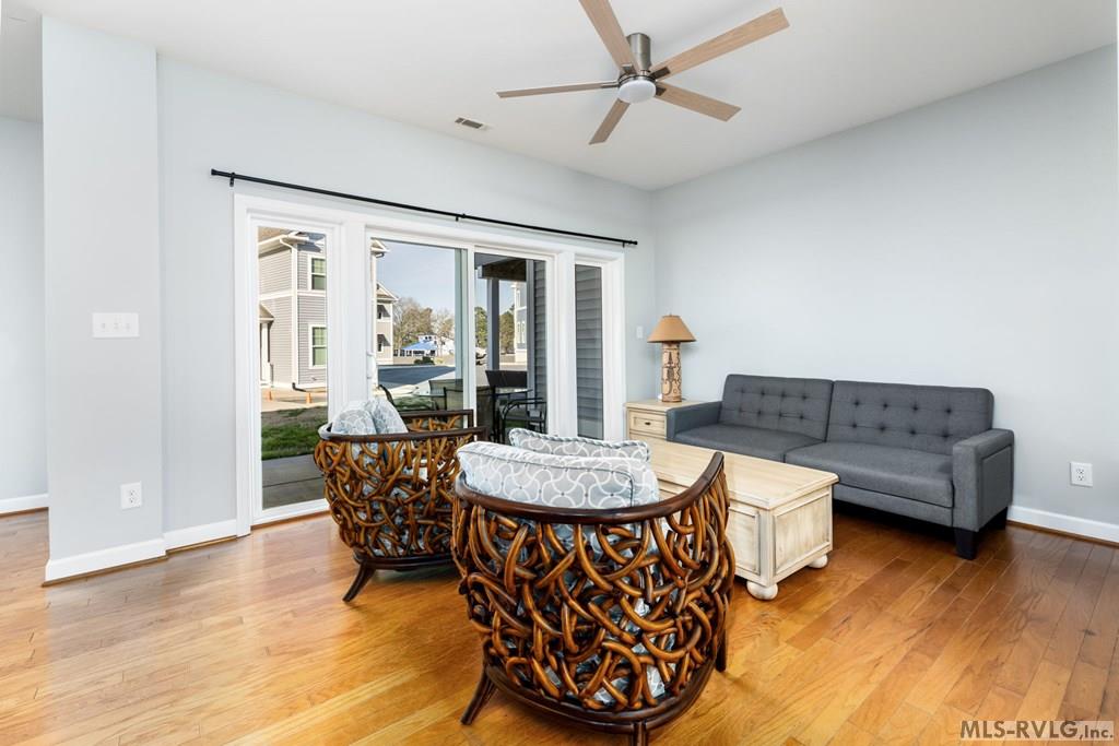 103 Transom Court