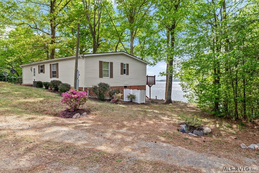 107 Lovette Lane