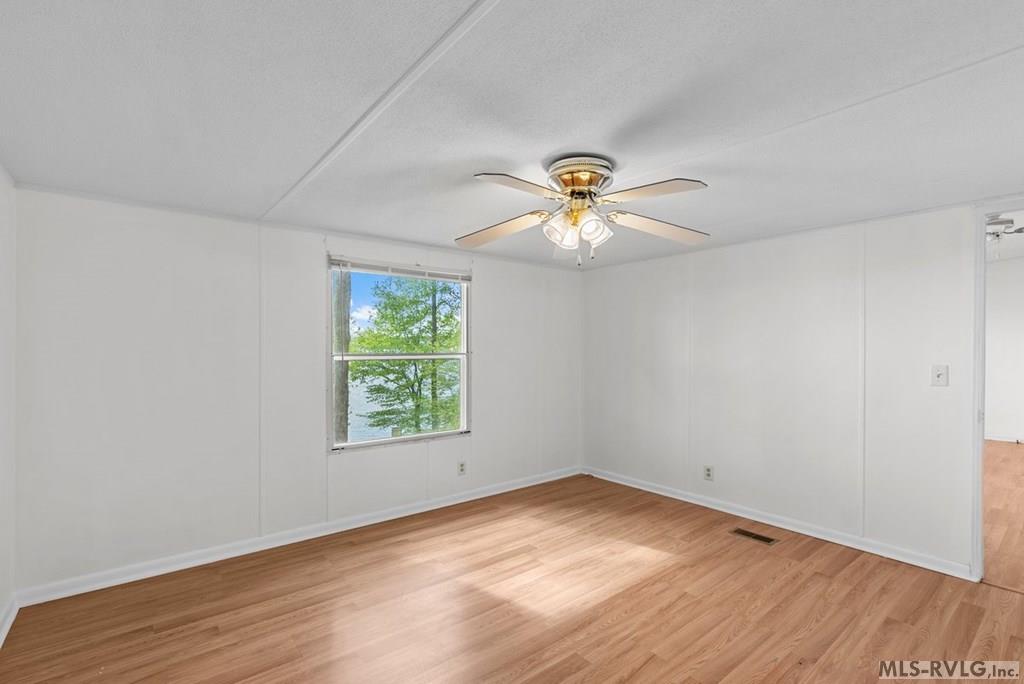 107 Lovette Lane