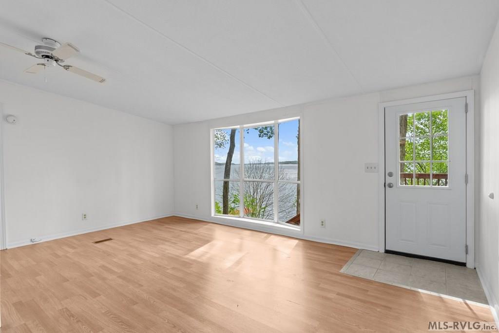 107 Lovette Lane