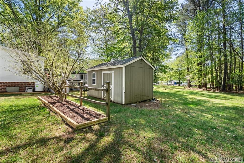 262 Dove Manor Rd