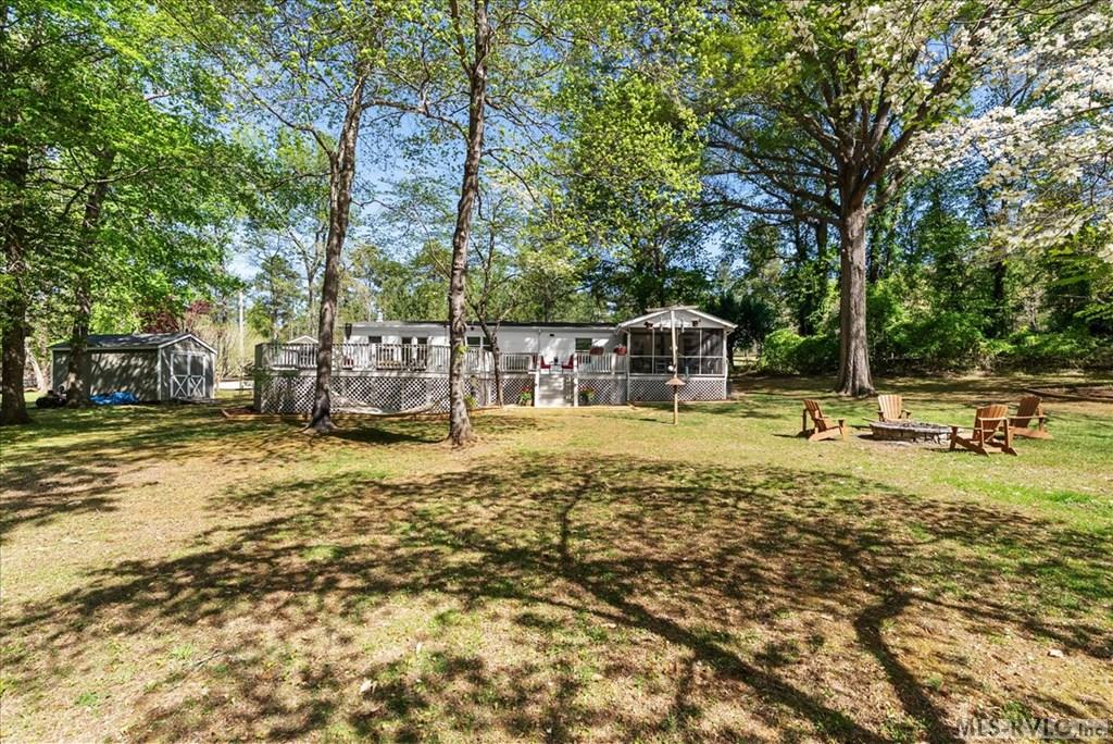 262 Dove Manor Rd