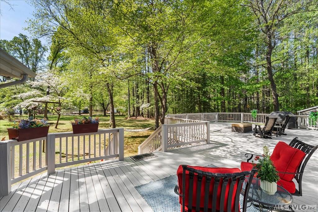 262 Dove Manor Rd