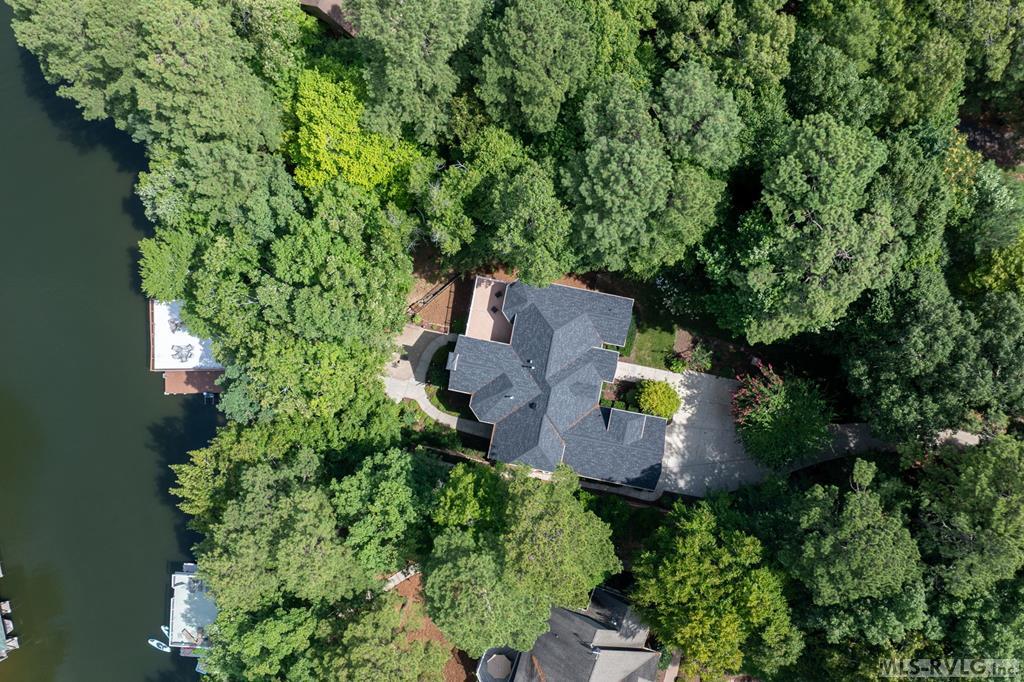 104 West Pointe Drive