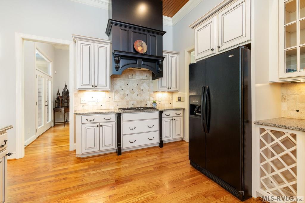 104 West Pointe Drive