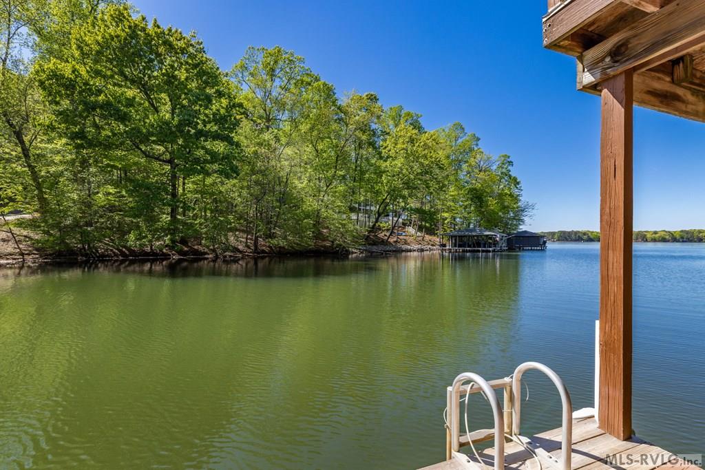 104 West Pointe Drive