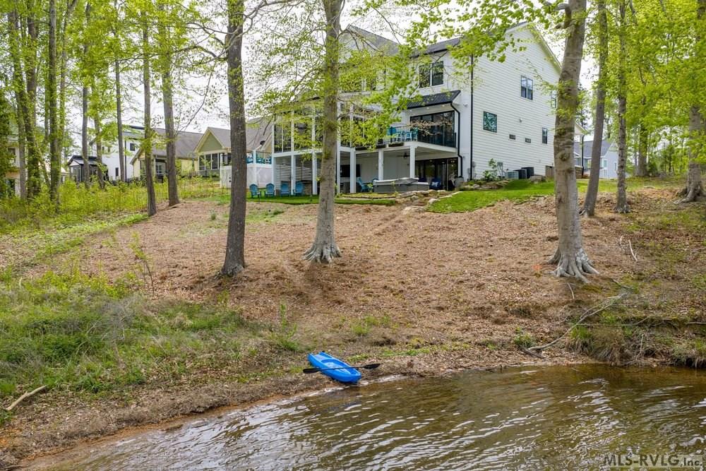 108 Cameron Place