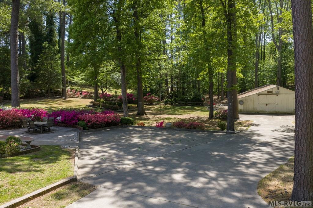 1513 Walnut Drive
