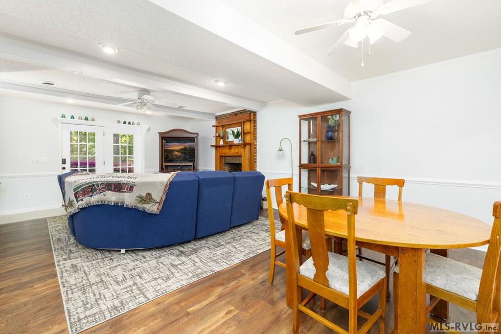 1513 Walnut Drive