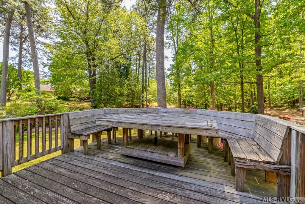 1513 Walnut Drive