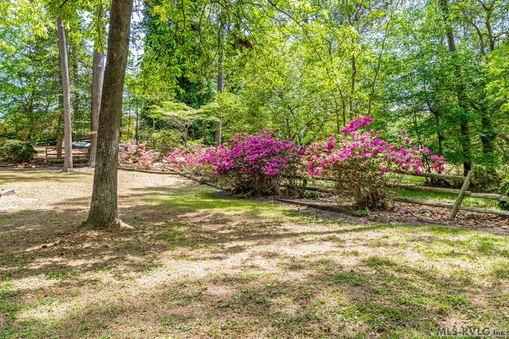 1513 Walnut Drive