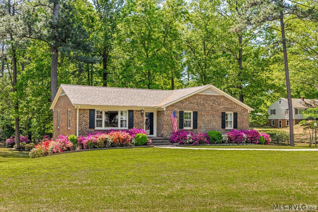 1513 Walnut Drive