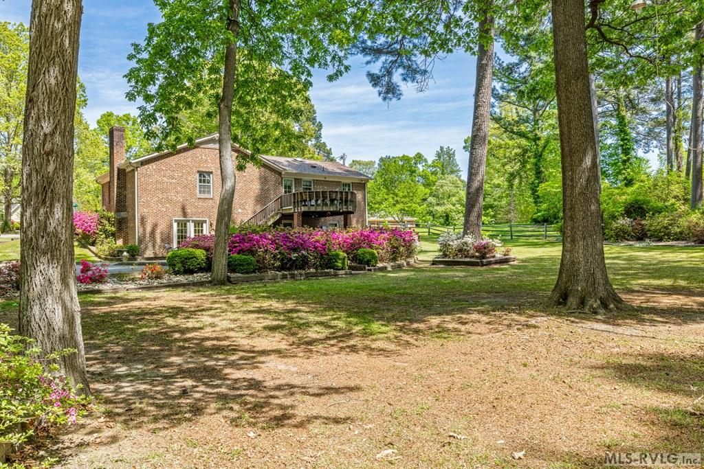 1513 Walnut Drive