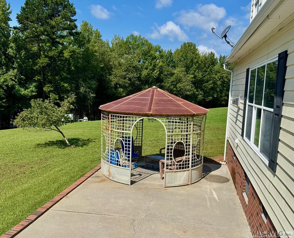 285 Brady Way