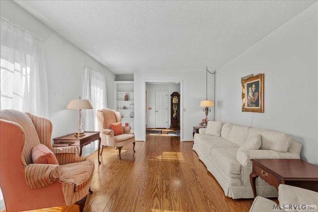 350 Flat Rock Rd
