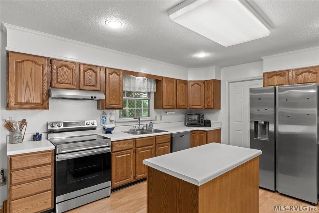 350 Flat Rock Rd