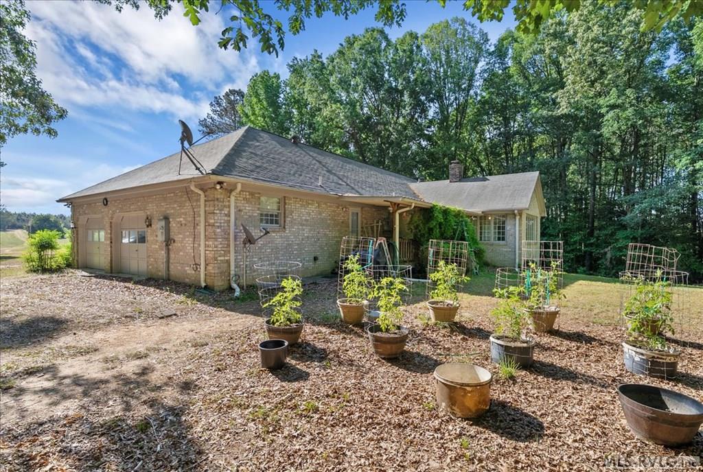 350 Flat Rock Rd