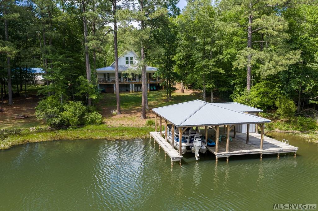 120 East Cove Drive