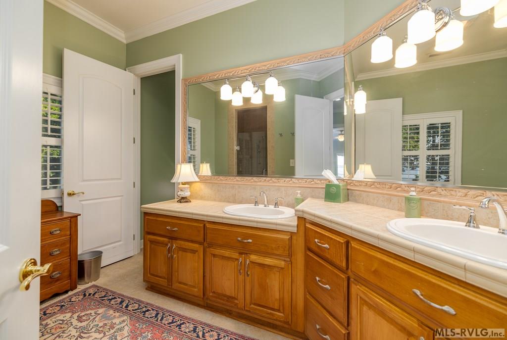 283 Lakewoods Drive