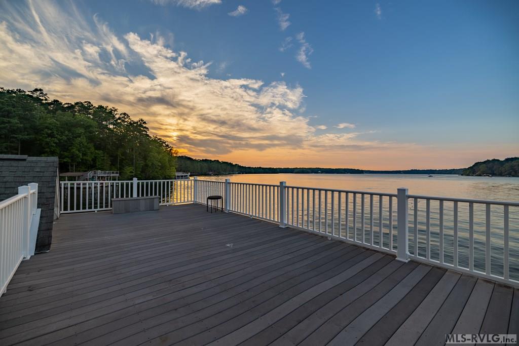 283 Lakewoods Drive