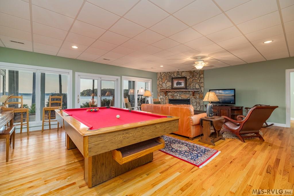 283 Lakewoods Drive